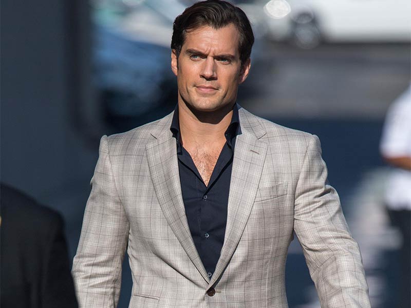 هنري كافيل يودع سوبرمان .. إليك التفاصيل !